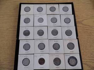 Lot of 20 Nickels