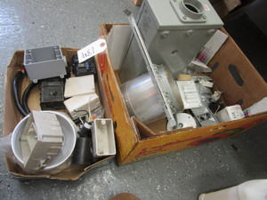 lot 734 image: MISC. ELECTRICAL COMPONENTS
