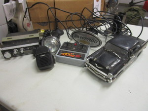 lot 789 image: AUTOMATIVE ACCESSORIES AND REMOTE CONTROL CAR