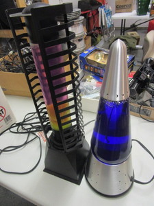 lot 792 image: WORKING LAVA LIGHTS