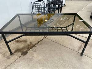 lot 831 image: HAMPTON BAY WROUGHT IRON PATIO SET