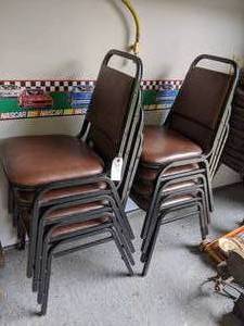 lot 815 image: METAL FRAME STACKING CHAIRS