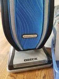 lot 36 image: Oreck ProPower Plus Vacuum