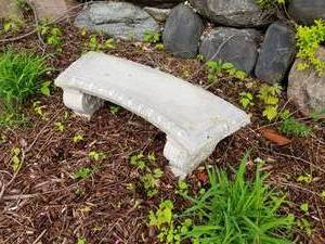 lot 30 image: Lovely Concrete Garden Bench