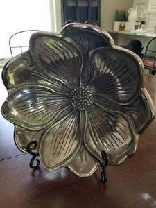 lot 59 image: Collection of Decor Items