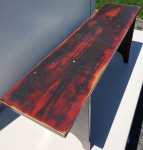 lot 19 image: Rustic Farmhouse Bench