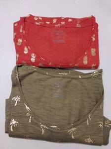 lot 157 image: Lot of Chicos Clothing