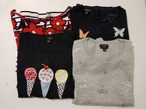 lot 159 image: Lot of 4 Talbots Petite Tops