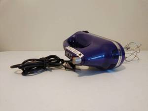 lot 238 image: KitchenAid Ultra Power Plus 7 Electric Hand Mixer