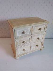 lot 90 image: 6 Drawer Mini Cabinet