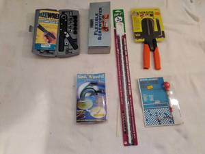 lot 112 image: Lot of Tools
