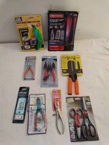 lot 115 image: Lot of Tools