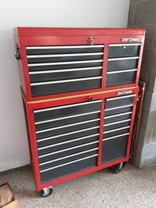 lot 10 image: Craftsman Tool Chest On Casters 41x18x60