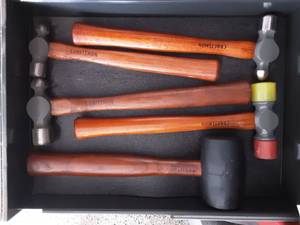 lot 27 image: Craftsman Hammers