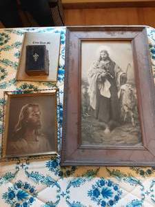lot 110 image: Religious Pictures & Items