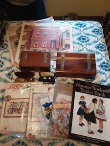lot 112 image: Vintage Glasses, Norman Rockwell & More