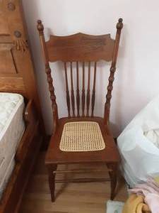 lot 127 image: Vintage Pressed Back Cane Set Chair