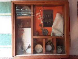 lot 134 image: Shadow Box