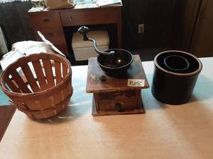 lot 168 image: Vintage Coffee Bean Grinder