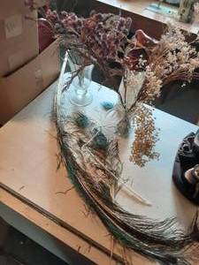 lot 181 image: Glass Vases, Dried Floral, Peacock Feathers
