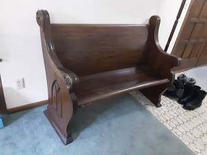 lot 196 image: Church Pew 50x39
