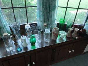 lot 202 image: Lot Of Vases & Glassware