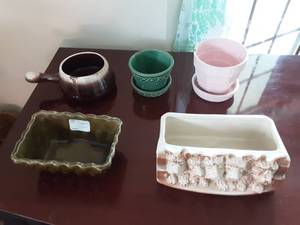 lot 208 image: 5-Piece McCoy Pottery