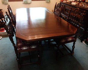 lot 248 image: Vintage Dining Set By Berkley & Gay