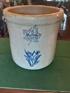 lot 250 image: 5 Gallon Western Stone Ware Crock