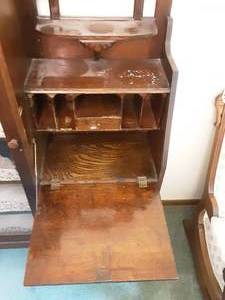 lot 264 image: Vintage Secretary Book Case Writing Desk With1-Glass Door & Mirror. Does Not Include Contents Of Photo. 63x12x68