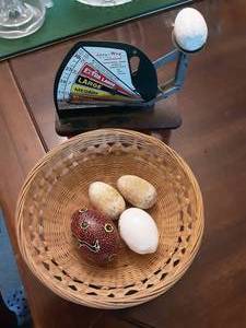 lot 278 image: Vintage Jiffy Way Egg Scale & Basket Of Eggs
