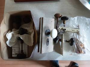 lot 281 image: Collection Of Door Knobs & Hardware