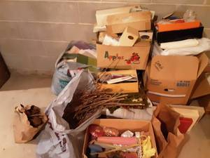 lot 285 image: Large Lot Of Crafting