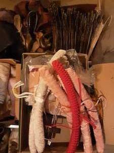 lot 290 image: Vintage Clothes, Gloves, Shoes, Hangers