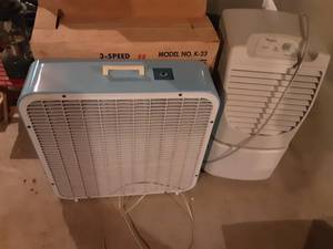 lot 300 image: Dehumidifier & Box Fan