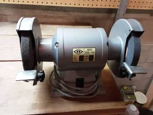 lot 305 image: Mod TDS Bench Grinder