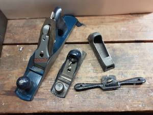 lot 334 image: Assorted Stanley Planes & Scrapers