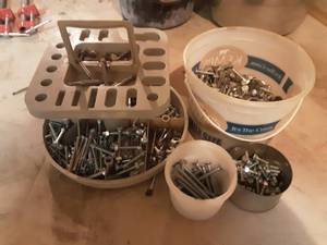 lot 337 image: Assorted Hardware