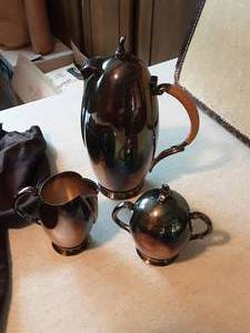 lot 178 image: 1847 Rogers Bros. Flair Coffee Server, Cream & Sugar