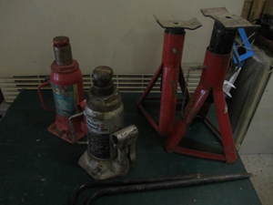 Bottle Jacks, Jack Stands
