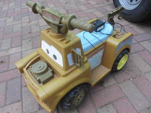 Mator Toy Tow Truck