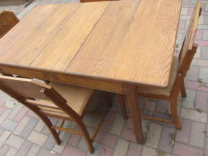 Quarter Sawn Oak Table & Chairs