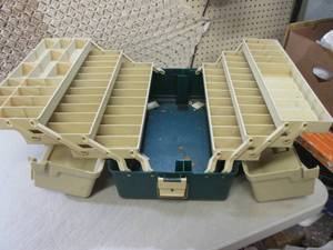Large Plano Fishing Tackle Box  RM5...
