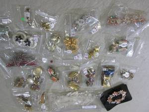 Assorted Jewelry  EC1...