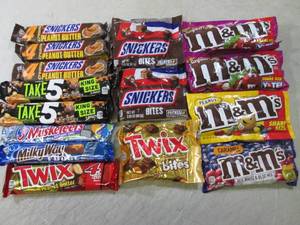 Assorted Candy Bars Etc  B-3...