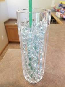 lot 84 image: Beautiful Signed Art Glass Tulip