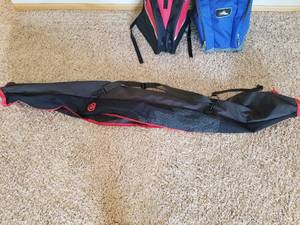 lot 86 image: Set of Ski Bags