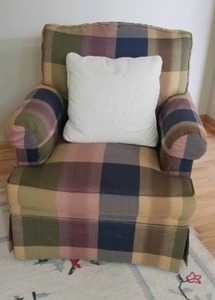 lot 4 image: Pair of Plaid Club Chair by Pearson