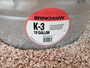 lot 92 image: Collection of Aluminum Tubs