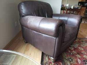 lot 7 image: Rich Mocha Color Leather Armchair by Natuzzi # 2 of 2